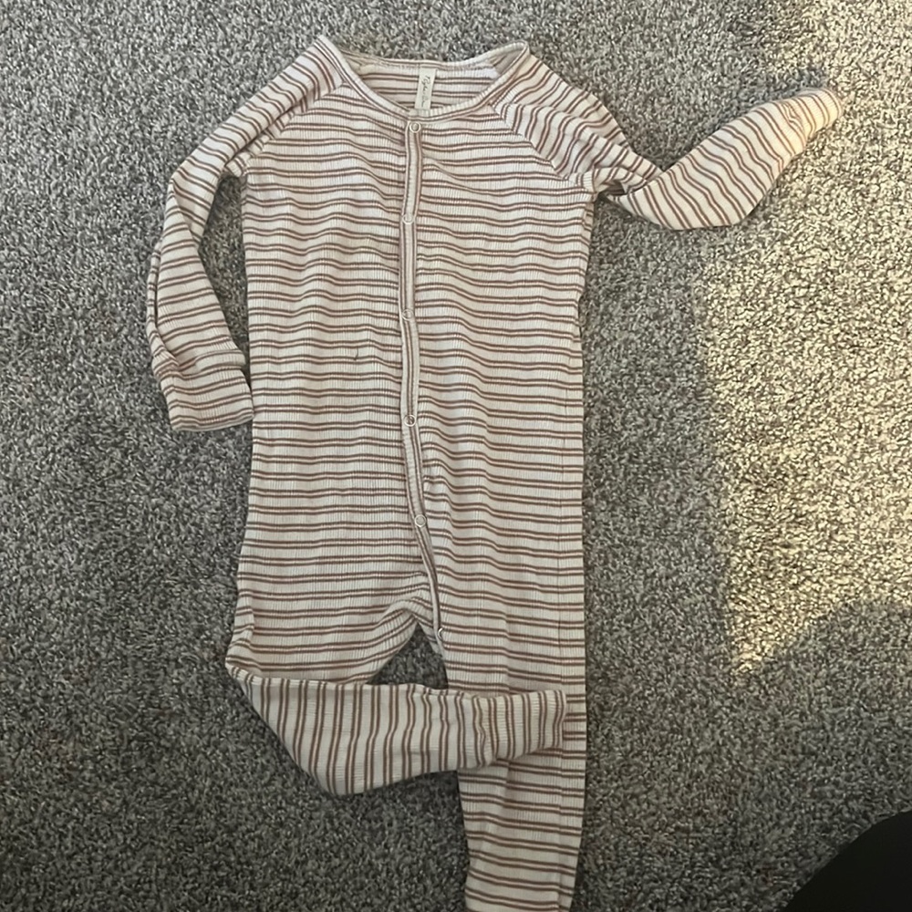 Rylee & Cru onesie 18-24 mo